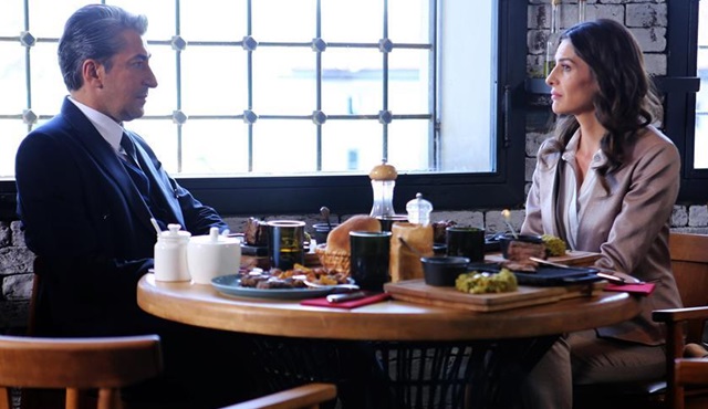 Yetinmeyi bilir misin Hazal?