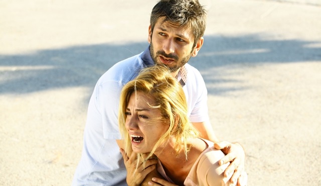 Kara Ekmek: The family falls into pieces