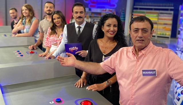 Ufuk Özkan’ın sunumuyla yayınlanan Star Market’te ünlüler yarışıyor!