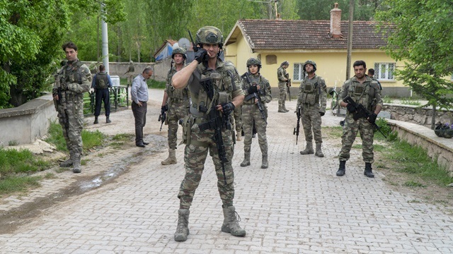 Bölüm: 76