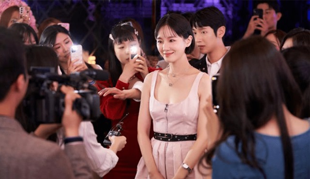 Netflix'in yeni Kore dizisi Celebrity 30 Haziran'da başlıyor