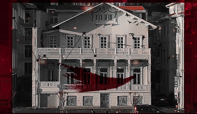  Egemenler Yalısı’ndan içeri girenler, dışarıda bırakın her mutluluğu*