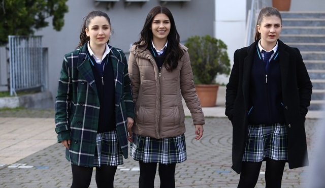Total izleyicisi Kırgın Çiçekler'den vazgeçmiyor!