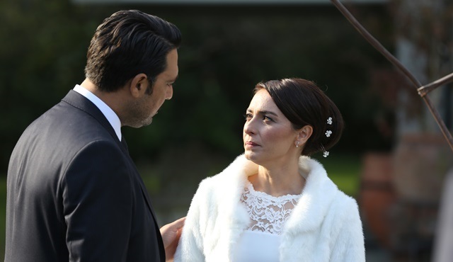 Family Secrets | Nilgün signs a prenup without Kemal's knowledge 
