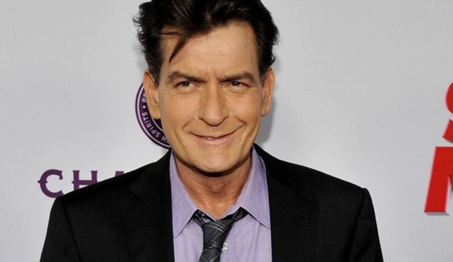 Hollywood Dedikoduları: Charlie Sheen HIV+ olduğunu açıkladı!