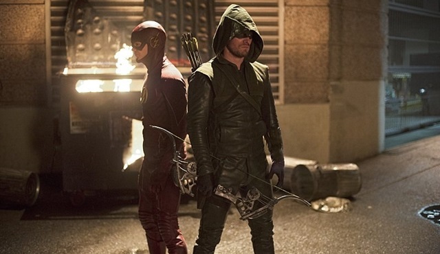 The Flash vs Arrow!