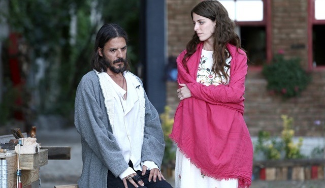 Martıların Efendisi filminden Bige Önal'ın karakter afişi yayınlandı!