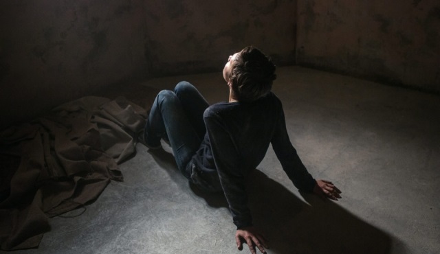 The Ribbon Cutter Bölüm:4