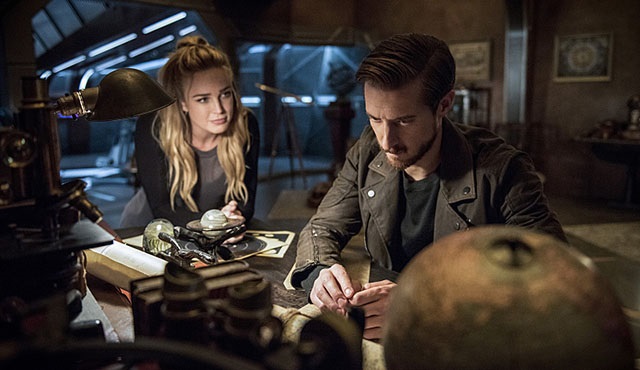 Legends of Tomorrow: Geçmişin, geleceğin karanlığında…