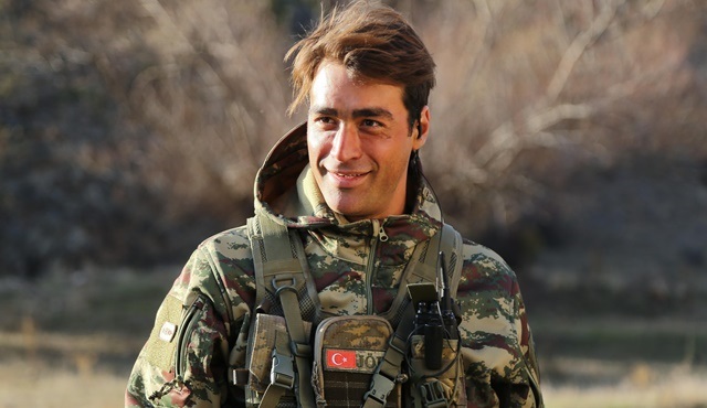 Savaşçı dizisinin kadrosuna Sarp Levendoğlu da katıldı!
