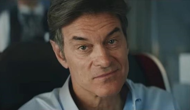 Türk Hava Yolları'nın Mehmet Öz'lü yeni reklamı Super Bowl'da yayınlandı