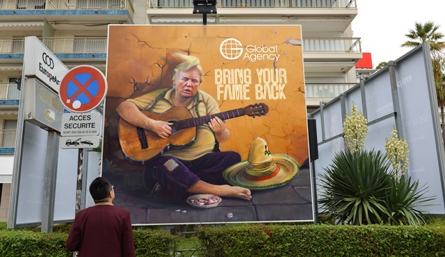 Global Agency, yeni yarışma formatının tanıtım kampanyasında Donald Trump'ı kullandı!