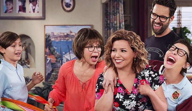 One Day at a Time dizisi Netflix'ten ikinci sezon onayını aldı