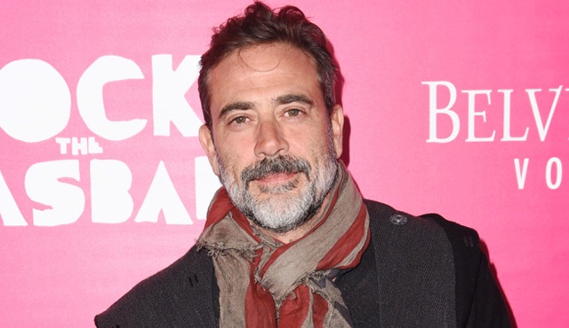 Jeffrey Dean Morgan, The Walking Dead'de hangi karakteri canlandıracak?