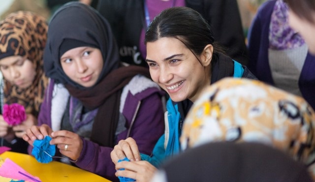 UNICEF İyi Niyet Elçisi Tuba Büyüküstün'ün size bir mesajı var