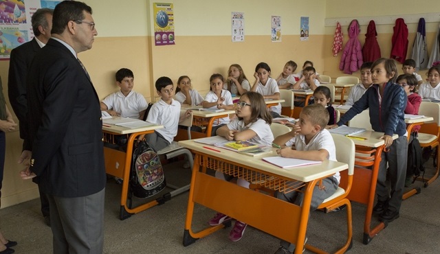  Hababam Sınıfı'na Gönderme