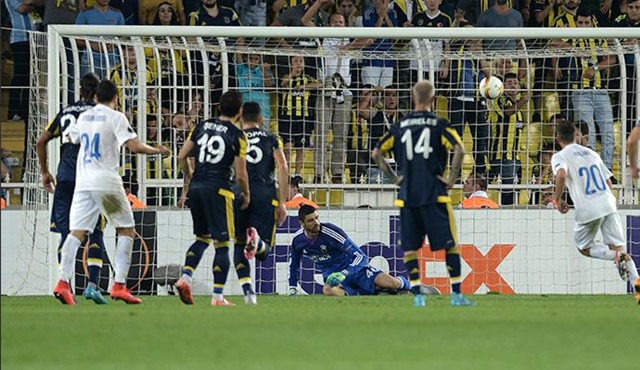 Fenerbahçe'ye elektro şok..