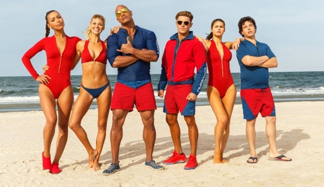Baywatch filminden Super Bowl'a özel yeni bir tanıtım yayınlandı