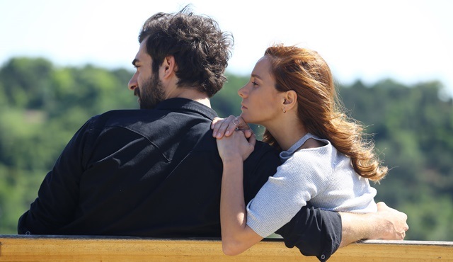 Poyraz Karayel | Poyraz turns himself in 