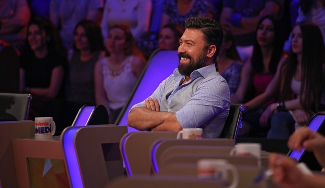 Görevimiz Komedi'de Bülent Emrah Parlak’ın takımı büyük finale gidiyor!