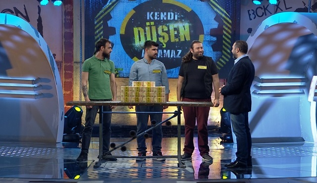 Kendi Düşen Ağlamaz’da Cuma gecesi “Müzisyenler” yarışıyor!