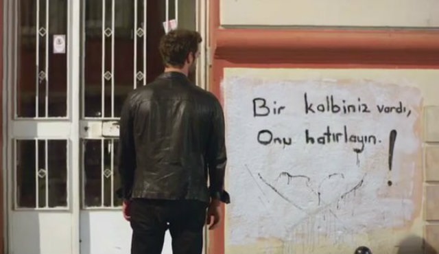 Poyraz Karayel'de oyuncu olmak ister misiniz?