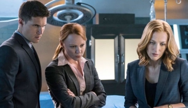 Robbie Amell ve Lauren Ambrose, The X-Files'a geri dönüyor