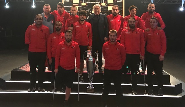 Milyonluk Resim programı Ampute Futbol Milli Takımı’nı ağırlayacak!