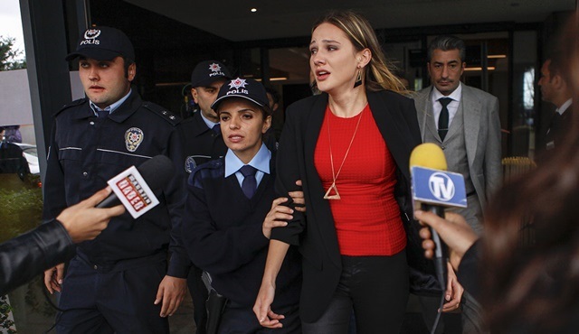 Broken Pieces | Hazal gets arrested for murder 