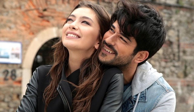 Kara Sevda, Yunanistan'ın en çok izlenen dizisi oldu!
