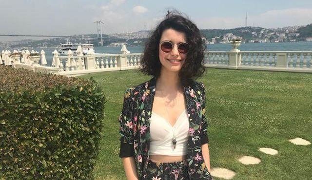 Beren Saat: Bizim savaşımız sessizliği kırmak ve tüm kadınları korumak için!