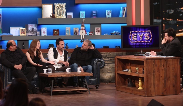 Eser Yenenler Show'a bu hafta Kırk Yalan filminin oyuncuları konuk oluyor!