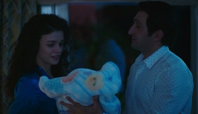 Siyah Beyaz Aşk: Ve siyahla beyaz birbirine karışıyordu...