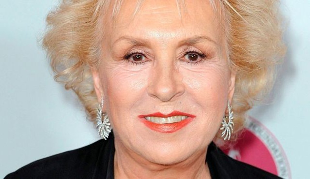 Ünlü oyuncu Doris Roberts vefat etti