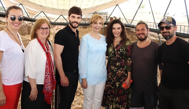 Romanya Prensesi Maria, Göbeklitepe’de Hercai ekibiyle bir araya geldi!