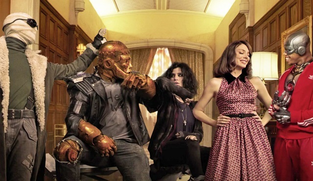 DC Universe'ün yeni dizisi Doom Patrol 15 Şubat'ta başlıyor