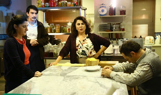 İlk Bölümden Kareler - Özel