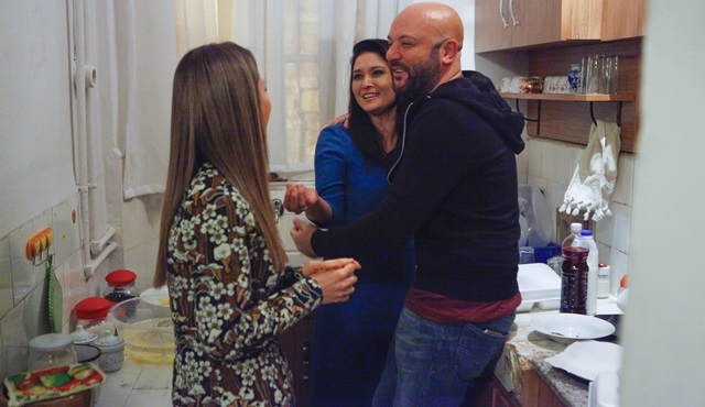 AB yine Paramparça dedi!