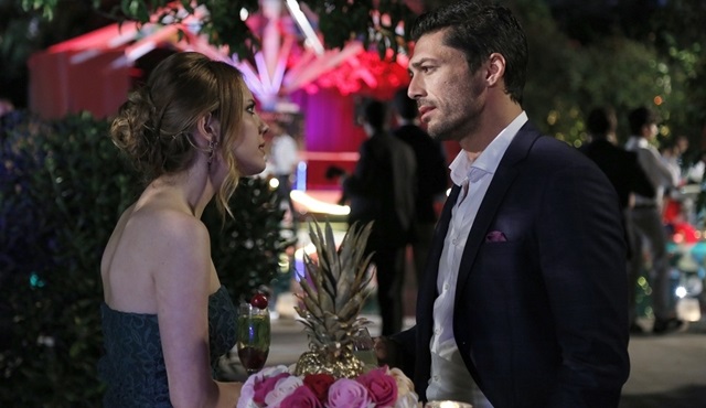 Setten: İlk Kareler