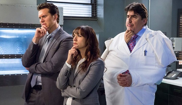 Angie Tribeca, 2. sezonuyla Dizimax Comedy'de ekrana geliyor