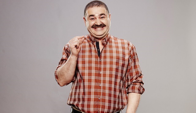Bir Hülya Avşar Sohbeti'nin bu haftaki konuğu Şafak Sezer 