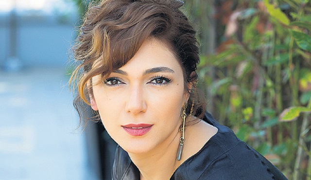 Şebnem Hassanisoughi, Vatan Haini kadrosunda!