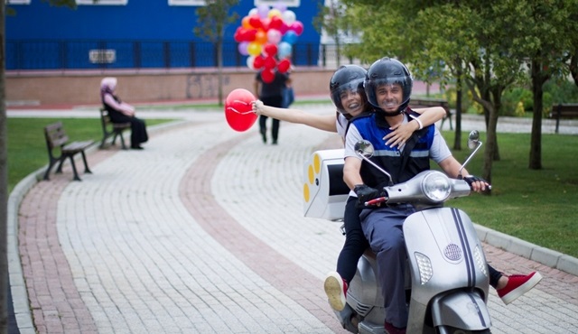 Baba Candır: Ceylan confesses her love to Emrecan
