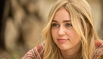 Crisis in Six Scenes dizisinden ilk fotoğraflar paylaşıldı