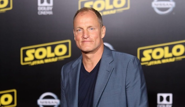 Woody Harrelson, The Most Dangerous Man in America dizisinin başrolünü üstlendi