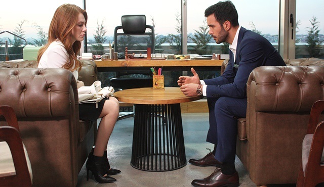 Love For Rent | Is Ömer about to find out about Defne's big secret?