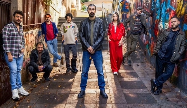 Nemlizade yeni sezonuyla 31 Aralık'ta Exxen’de!