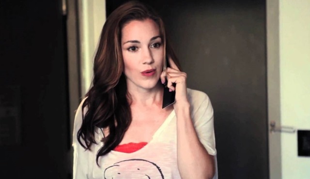 Youtube'dan yeni bir dizi daha geliyor: Swipe Right