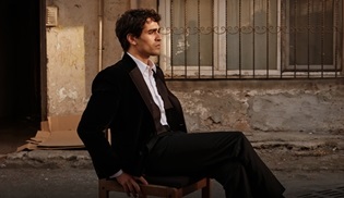 Delikanlı dizisinin ilk tanıtımı yayınlandı!