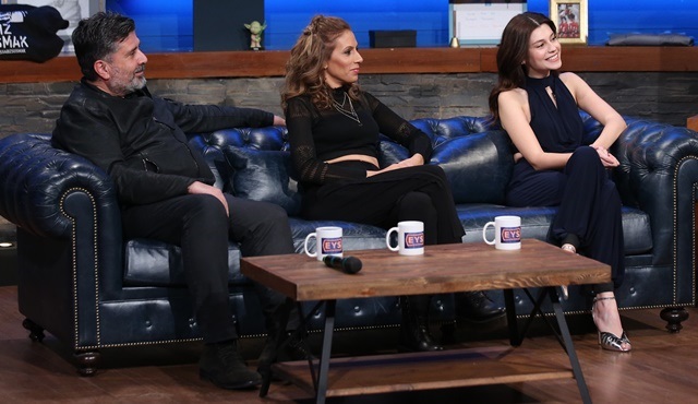 Eser Yenenler Show'a bu hafta Aşk Tesadüfleri Sever 2 ekibi konuk oluyor!